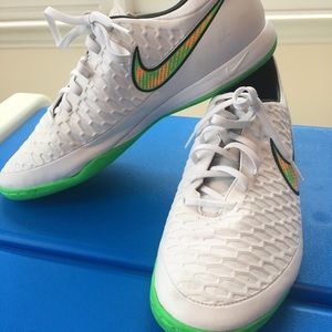 Nike Magista Onda size 11 fits small like a 10